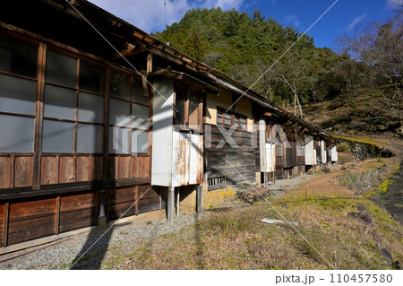 明延鉱山跡 北星社宅（北星長屋社宅）兵庫県養父市 110457580