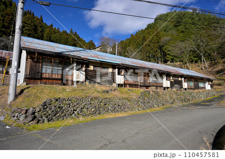明延鉱山跡 北星社宅（北星長屋社宅）兵庫県養父市 110457581