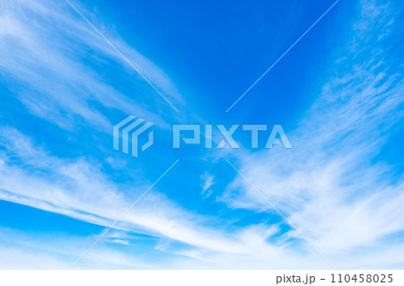 爽やかな青空 110458025