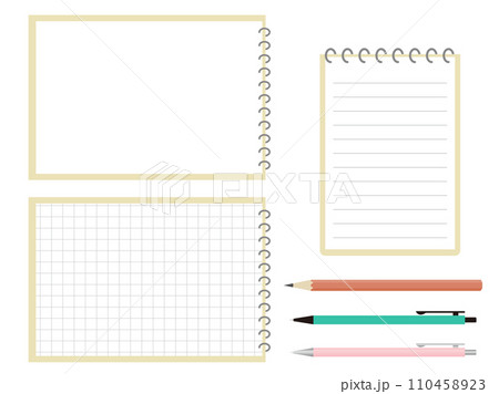シンプルなメモ帳と鉛筆とペン 110458923