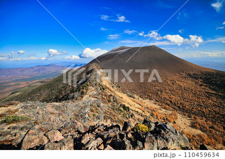 紅葉の浅間山 紅葉の浅間山 110459634