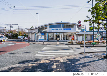 浜松市の遠州鉄道浜北駅前の風景(静岡県) 110464957