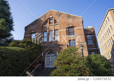 同志社大学 有終館 110471072