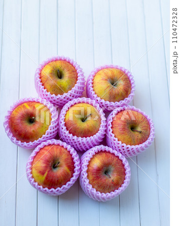 りんご 物撮り りんご 物撮り 110472328