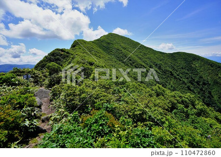 一ノ塔からの祝瓶山への稜線 一ノ塔からの祝瓶山への稜線 110472860
