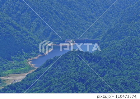 祝瓶山頂上からの木地山ダム 祝瓶山頂上からの木地山ダム 110473574