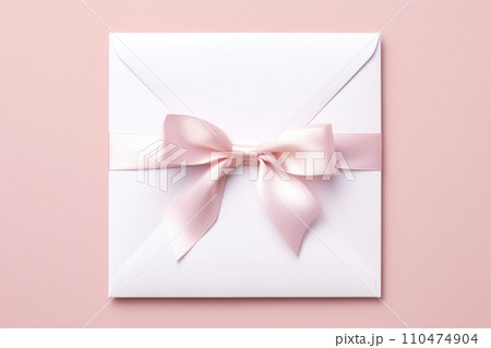 White envelope with pink ribbon isolated on...のイラスト素材 [110474904] - PIXTA