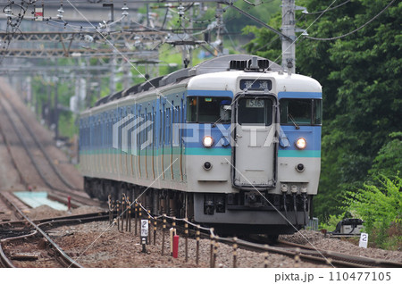 中央本線 四方津ー上野原 JR東日本 115系 C13編成(長野) 中央本線 四方津ー上野原 JR東日本 115系 C13編成(長野) 110477105