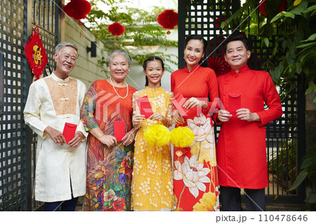Happy Vietnamese family reunited to celebrate Lunar New Year Happy Vietnamese family reunited to celebrate Lunar New Year 110478646