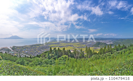 【国分ハイテク展望台からの風景】 (高解像度版) 鹿児島県霧島市国分上野原テクノパーク 110479418