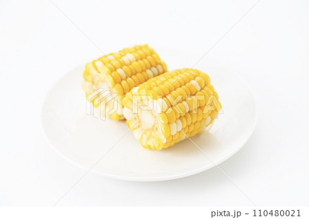 トウモロコシ　白背景 110480021