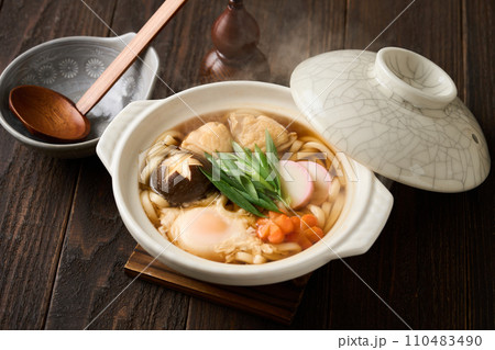 鍋焼きうどん 110483490