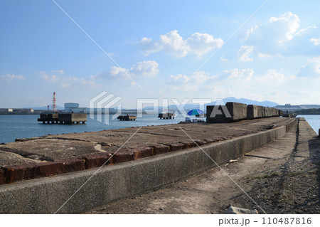 駆逐艦 柳 船体 響灘沈艦護岸 110487816