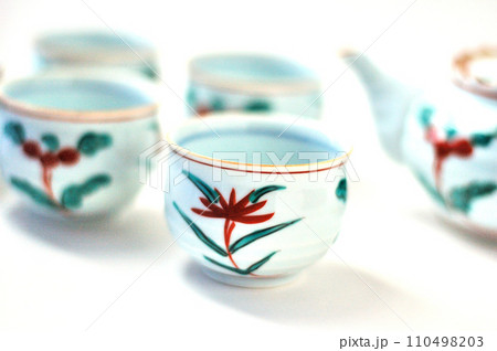 美濃焼赤絵の湯呑みセット 美濃焼赤絵の湯呑みセット 110498203