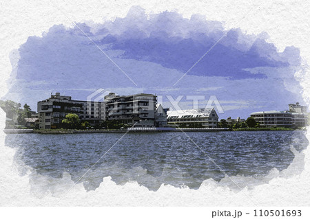 水彩画風　加賀片山津温泉　柴山潟と温泉街　石川県加賀市 110501693