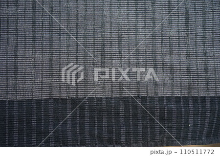 グレーの布地 110511772