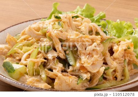 鶏ササミときゅうりのピリ辛和え(チリソース和え) 鶏ササミときゅうりのピリ辛和え(チリソース和え) 110512078