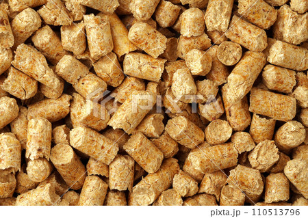 Wooden filler for cat litter close up for background 110513796