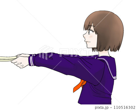 賞状や卒業証書を受け取る女の子 110516302