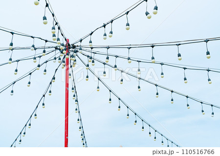 close-up outdoor lighting bulb facade 110516766