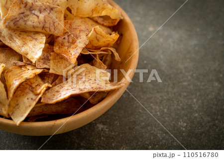 Crispy Sweet Taro Chips - snack 110516780