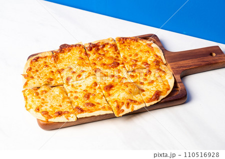 tart flambe four cheese pizza tart flambe four cheese pizza 110516928