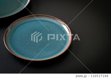 beautiful and vintage  ceramic plate 110517198