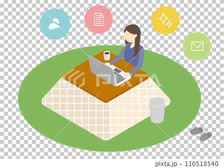 一位女士在被爐裡操作電腦 110518540