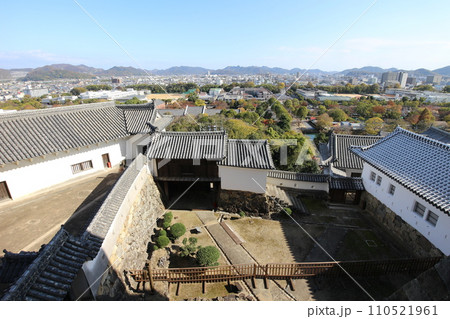 兵庫 姫路城 天守閣からの北側のパノラマ 兵庫 姫路城 天守閣からの北側のパノラマ 110521961