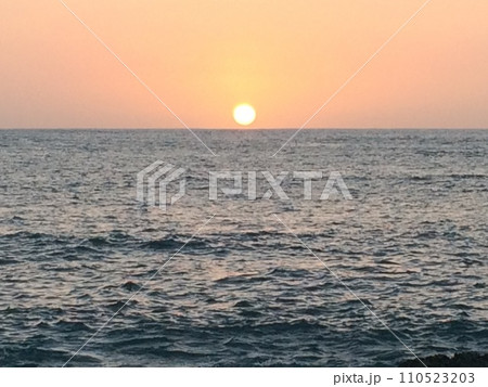 ハワイの夕日 ハワイの夕日 110523203