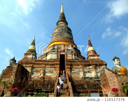 タイ・アユタヤ遺跡・ワットヤイチャイモンコン 110527376