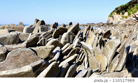 長崎県壱岐市の龍蛇浜（りゅうだはま） 110527969