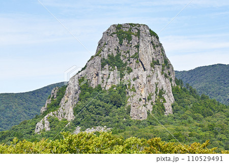 下北半島にある岩山 縫道石山 下北半島にある岩山 縫道石山 110529491