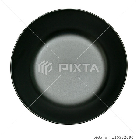 black bowl isolated 110532090