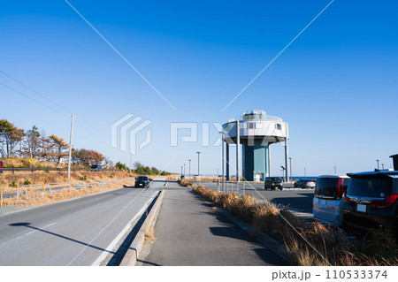 磐田市の渚の交流館から見る風景(静岡県) 磐田市の渚の交流館から見る風景(静岡県) 110533374