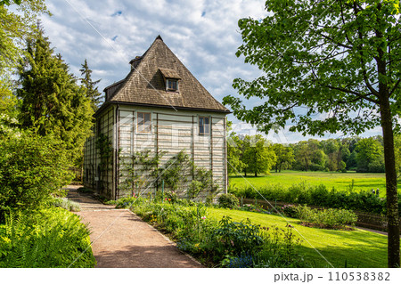 The garden house of Johann Wolfgang von Goethe in Weimar, Thuringia, Germany 110538382