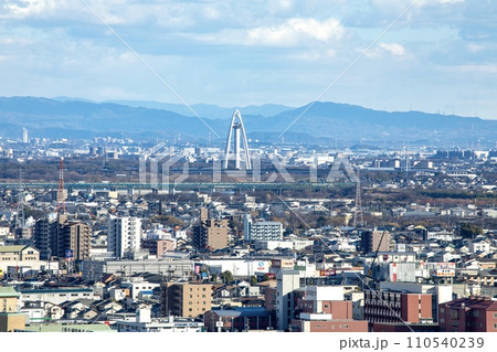 岐阜市、岐阜県庁展望ロビーからの眺め(一宮市方面) 岐阜市、岐阜県庁展望ロビーからの眺め(一宮市方面) 110540239