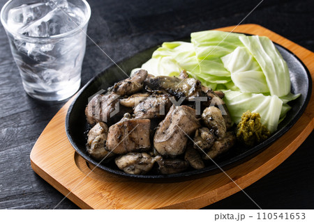 地鶏焼きと焼酎 地鶏焼きと焼酎 110541653