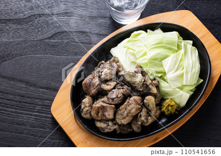 地鶏焼きと焼酎 地鶏焼きと焼酎 110541656