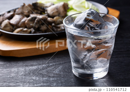 焼酎と地鶏焼き 110541712