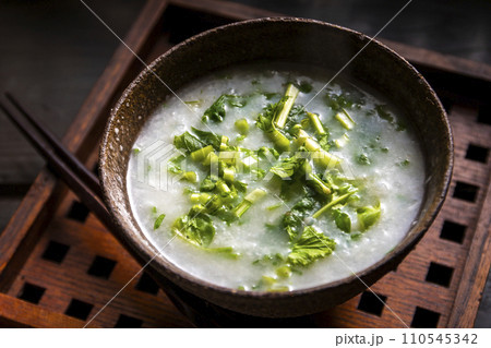 七草粥 110545342