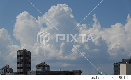 大阪の夏空 大阪の夏空 110549013