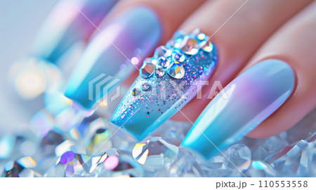 ブルーグラデーションネイル 中指にラインストーンネイル AI生成画像を