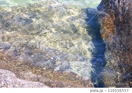 沖縄県石垣島のマエサトビーチの風景 110556557