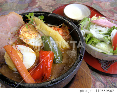 焼豚石焼きカレー　カフェ遊　大分県豊後大野市緒方町原尻 110559567