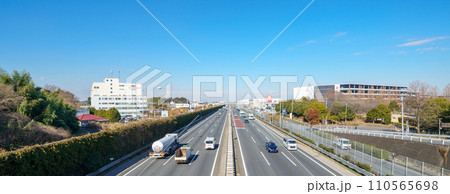 東北自動道　青空　浦和周辺 110565698