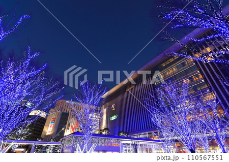 【福岡県】JR博多駅のイルミネーション（光の街・博多） 110567551