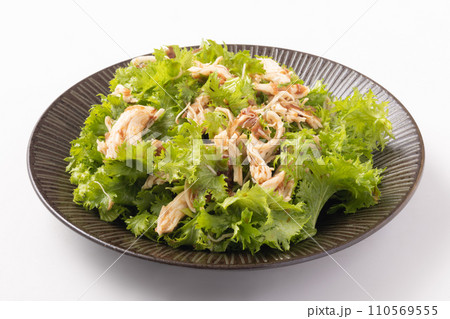 わさび菜と鶏ささみのおかか和え わさび菜と鶏ささみのおかか和え 110569555