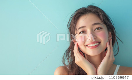 笑顔でリラックスする女性（AI画像） 110569947