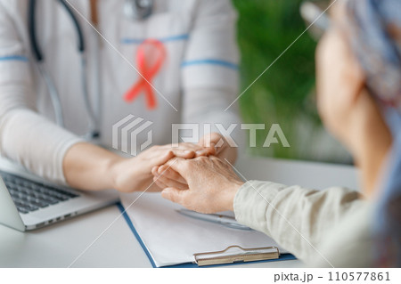 Support people living with tumor illness 110577861